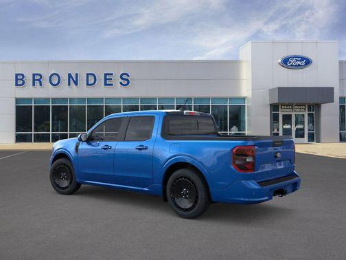 2025 Ford Maverick Lobo Standard
