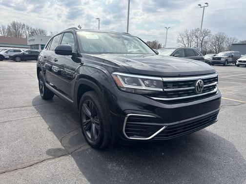 2021 Volkswagen Atlas Cross Sport 3.6L V6 SE w/Technology R-Line
