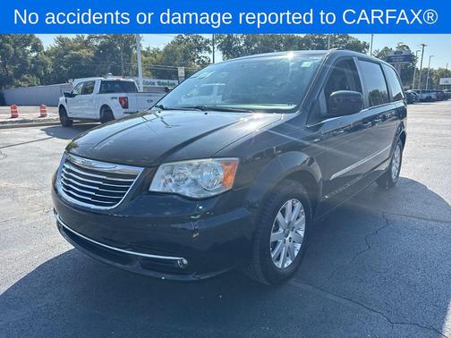 2014 Chrysler Town & Country Touring