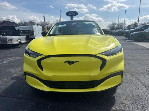 Grabber Yellow 2025 Ford Mustang Mach-E Select