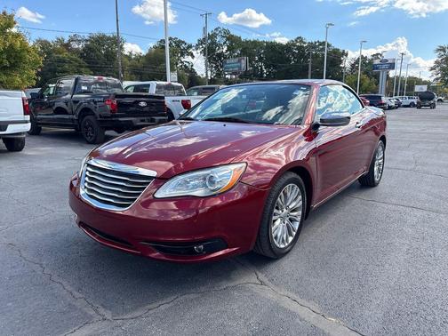2012 Chrysler 200 Limited