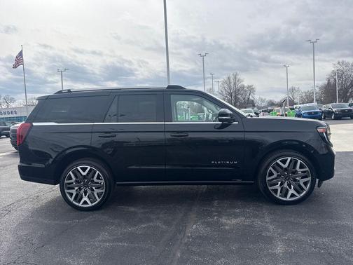 Agate Black Metallic 2025 Ford Expedition Platinum