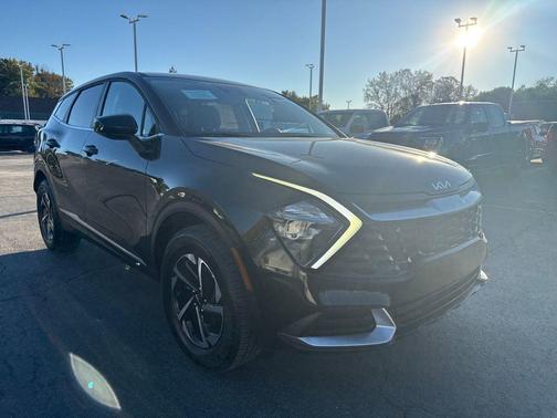2023 Kia Sportage Hybrid LX