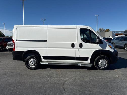 2023 RAM ProMaster 2500 Base