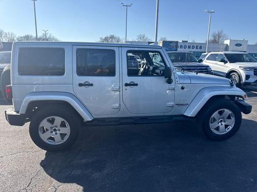 2011 Jeep Wrangler Unlimited Sahara