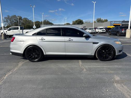 2010 Ford Taurus SHO