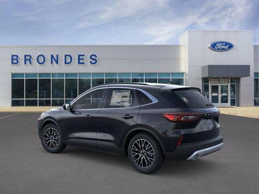 2026 Ford Escape PHEV SE