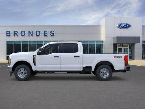 Oxford White 2026 Ford F-350 XL