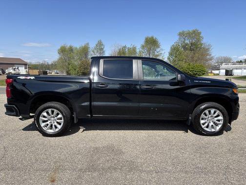 Black 2024 Chevrolet Silverado 1500 Custom