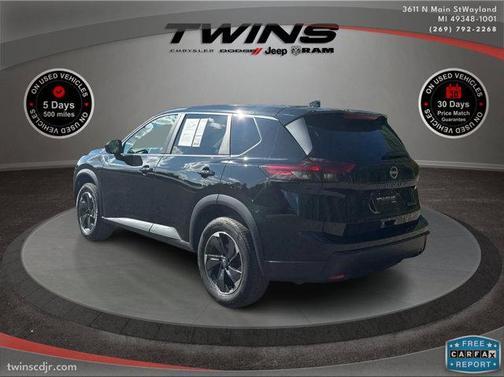 2024 Nissan Rogue SV