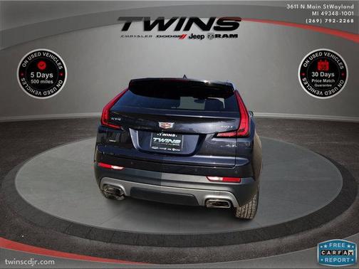 2023 Cadillac XT4 Premium Luxury