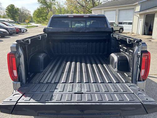 Gray 2022 GMC Sierra 1500 AT4