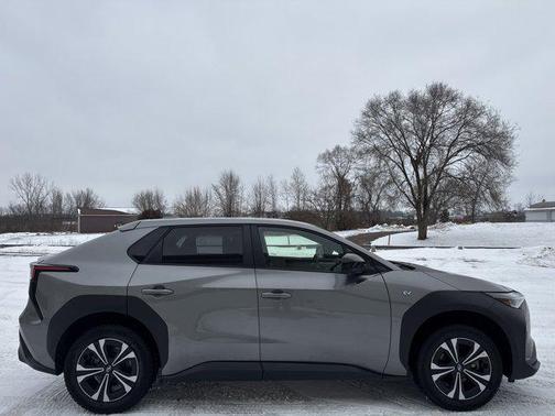 2023 Subaru Solterra Premium