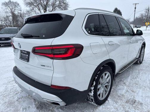 2023 BMW X5 PHEV xDrive45e