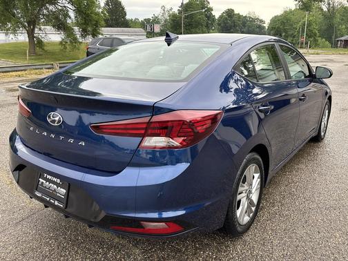 Lakeside Blue 2020 Hyundai ELANTRA SEL