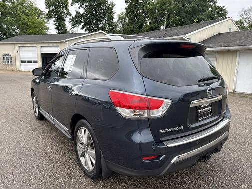 Arctic Blue Metallic 2014 Nissan Pathfinder Platinum