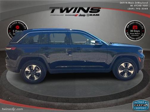 2023 Jeep Grand Cherokee Laredo