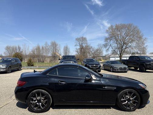 2019 Mercedes-Benz SLC 300 Base