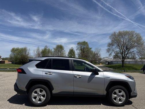 Silver Sky Metallic 2021 Toyota RAV4 Hybrid LE