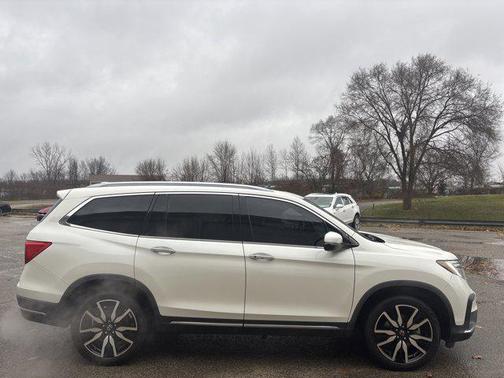 2019 Honda Pilot Touring 8-Passenger