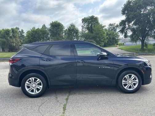 Midnight Blue Metallic 2020 Chevrolet Blazer 2LT