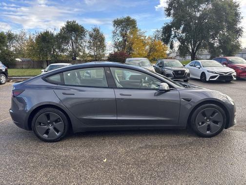Midnight Silver Metallic 2023 Tesla Model 3 Long Range