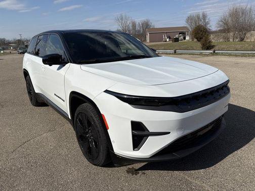 Bright White Clearcoat 2024 Jeep Wagoneer S Launch Edition