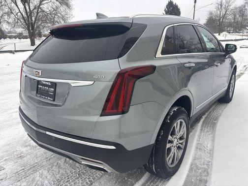 2023 Cadillac XT5 Premium Luxury