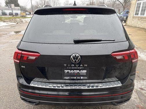2023 Volkswagen Tiguan 2.0T SE R-Line Black