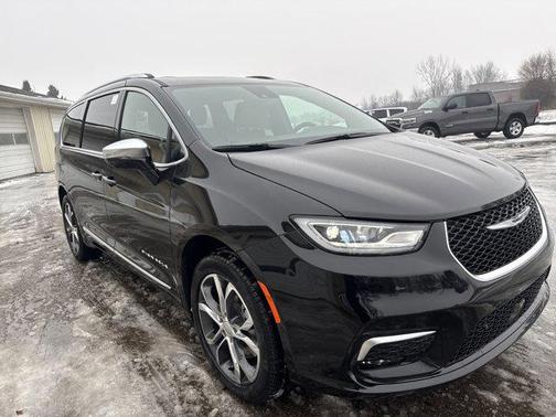 2026 Chrysler Pacifica L