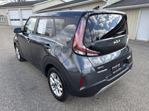 2025 Kia Soul LX