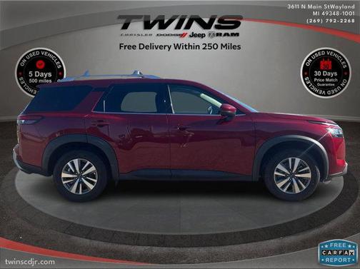 2023 Nissan Pathfinder SL 4WD