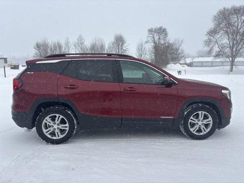 2021 GMC Terrain SLE