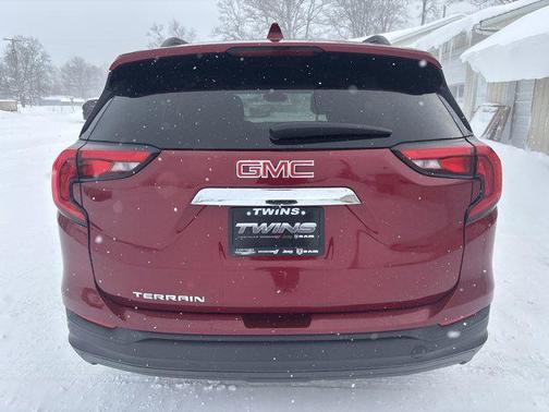 2021 GMC Terrain SLE