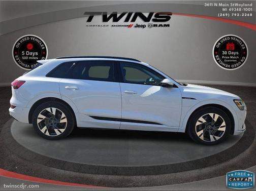 2021 Audi e-tron Premium
