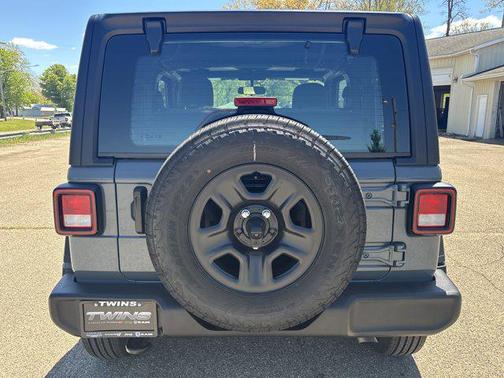 Anvil Clearcoat 2026 Jeep Wrangler Sport