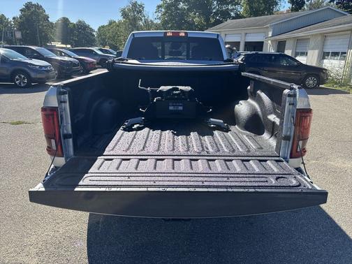 Silver Zynith 2027 RAM 3500 Big Horn