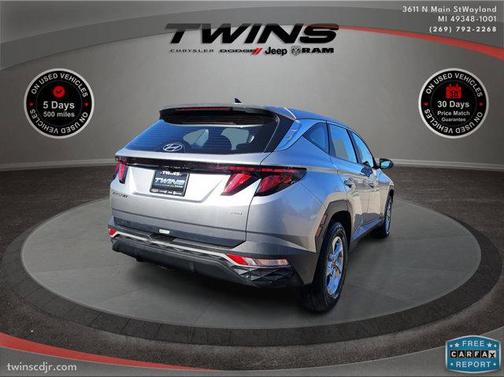 2022 Hyundai TUCSON SE