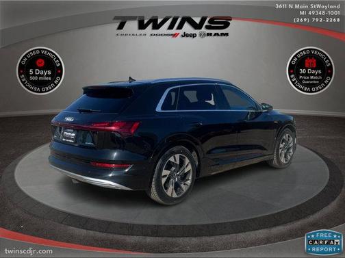 2021 Audi e-tron Premium Plus