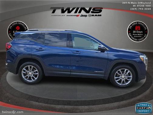 2022 GMC Terrain SLT