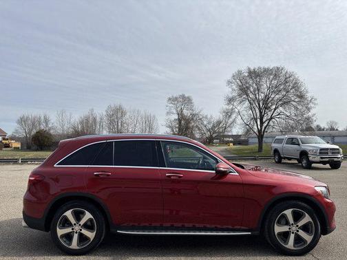 2016 Mercedes-Benz GLC 300 4MATIC