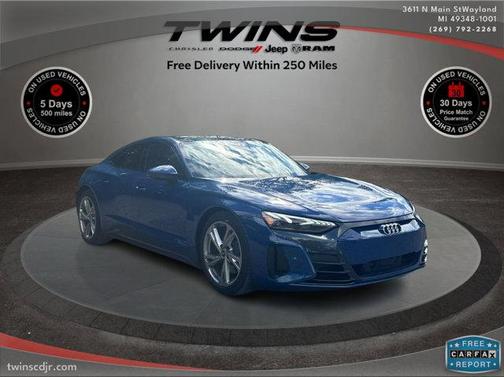 2024 Audi e-tron GT Premium Plus quattro