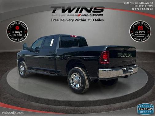 2026 RAM 2500 Tradesman Crew Cab 4x4 6'4' Box