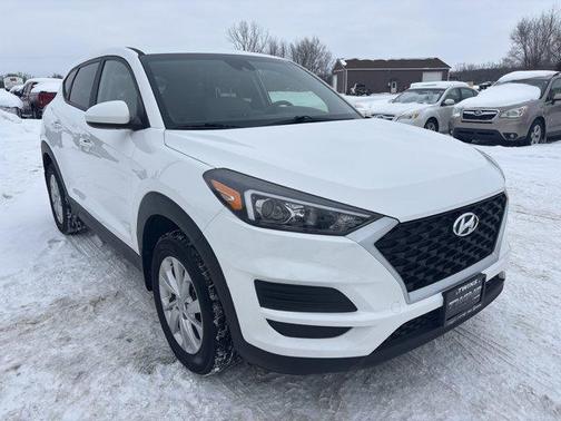 2020 Hyundai TUCSON SE