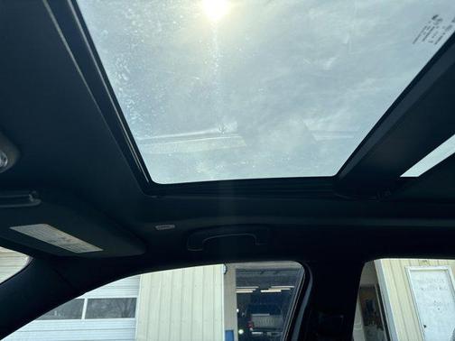 Silver Mist Clearcoat 2023 Chrysler 300 S