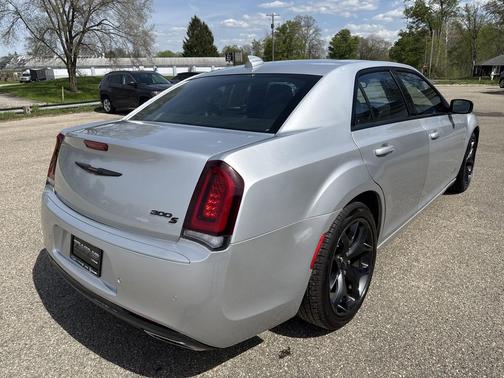 Silver Mist Clearcoat 2023 Chrysler 300 S