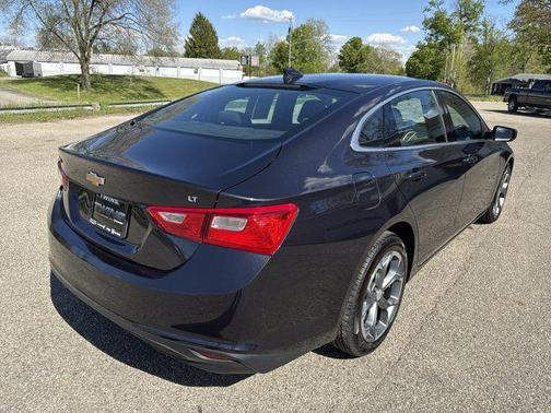 Dark Ash Metallic 2023 Chevrolet Malibu FWD 1LT