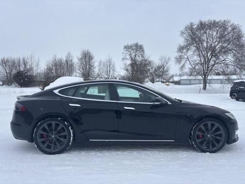 2020 Tesla Model S Performance