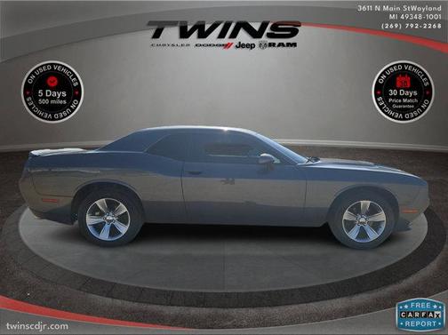 2019 Dodge Challenger SXT