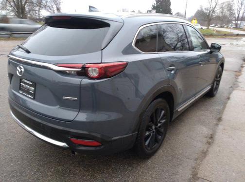 2022 Mazda CX-9 Carbon Edition